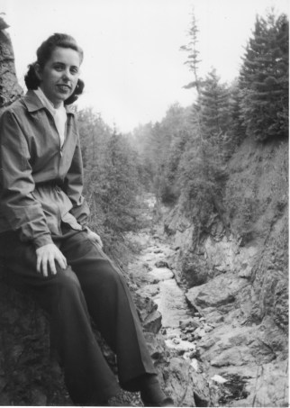 Dorothy_Brownstone Falls_Wisc